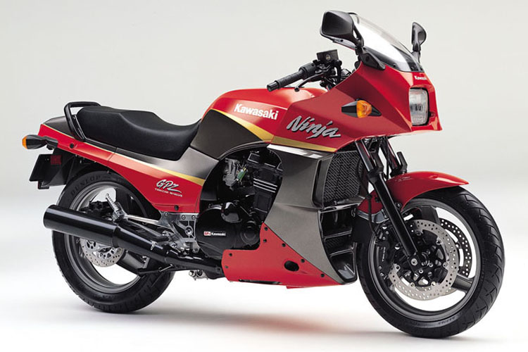 温故知新 初代NInja GPZ900R FOREVER6 「GPZ900R・Ninja大全3 A12〜A16