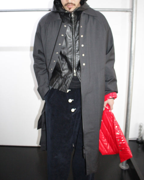 FCD813D4-5016-4199-A6E1-