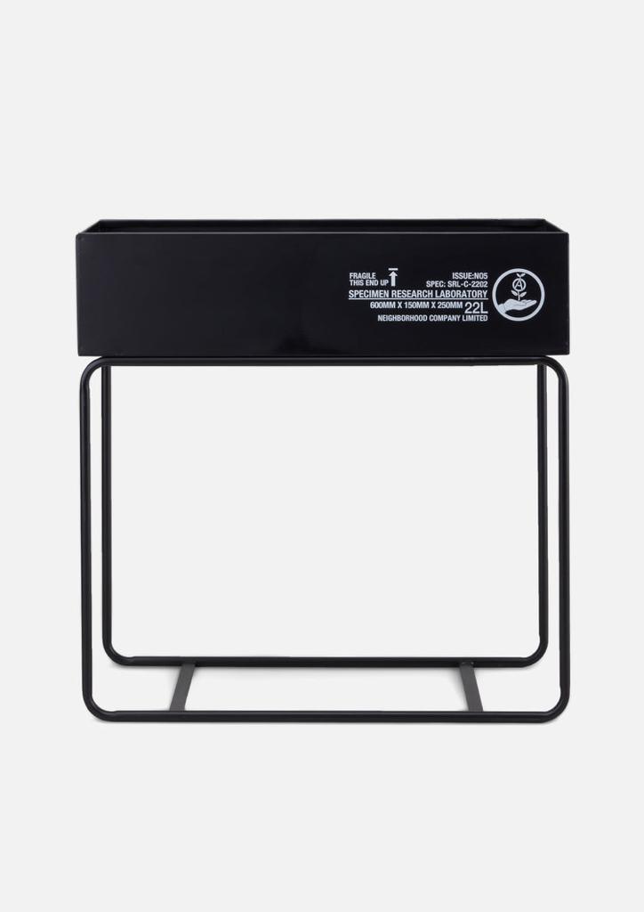 Neighborhood garden bed Shelf