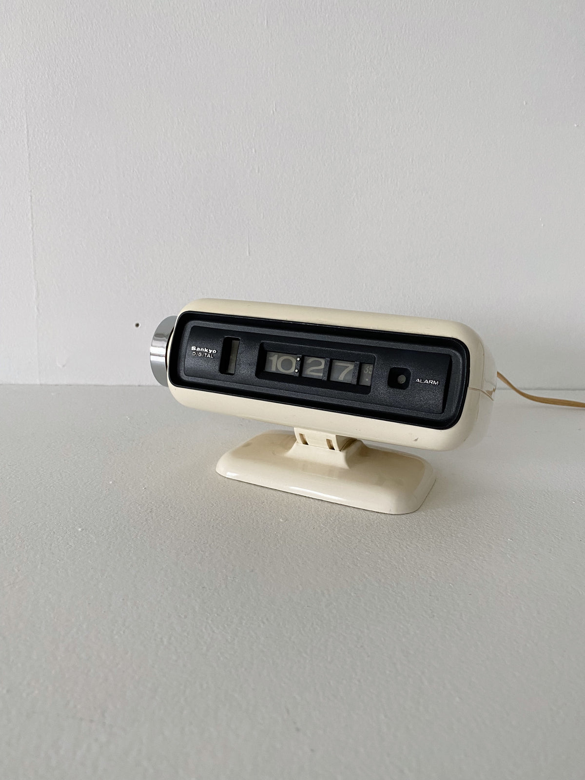 SANKYO DIGITAL SPACE AGE ALARM CLOCK | Maison Singulier
