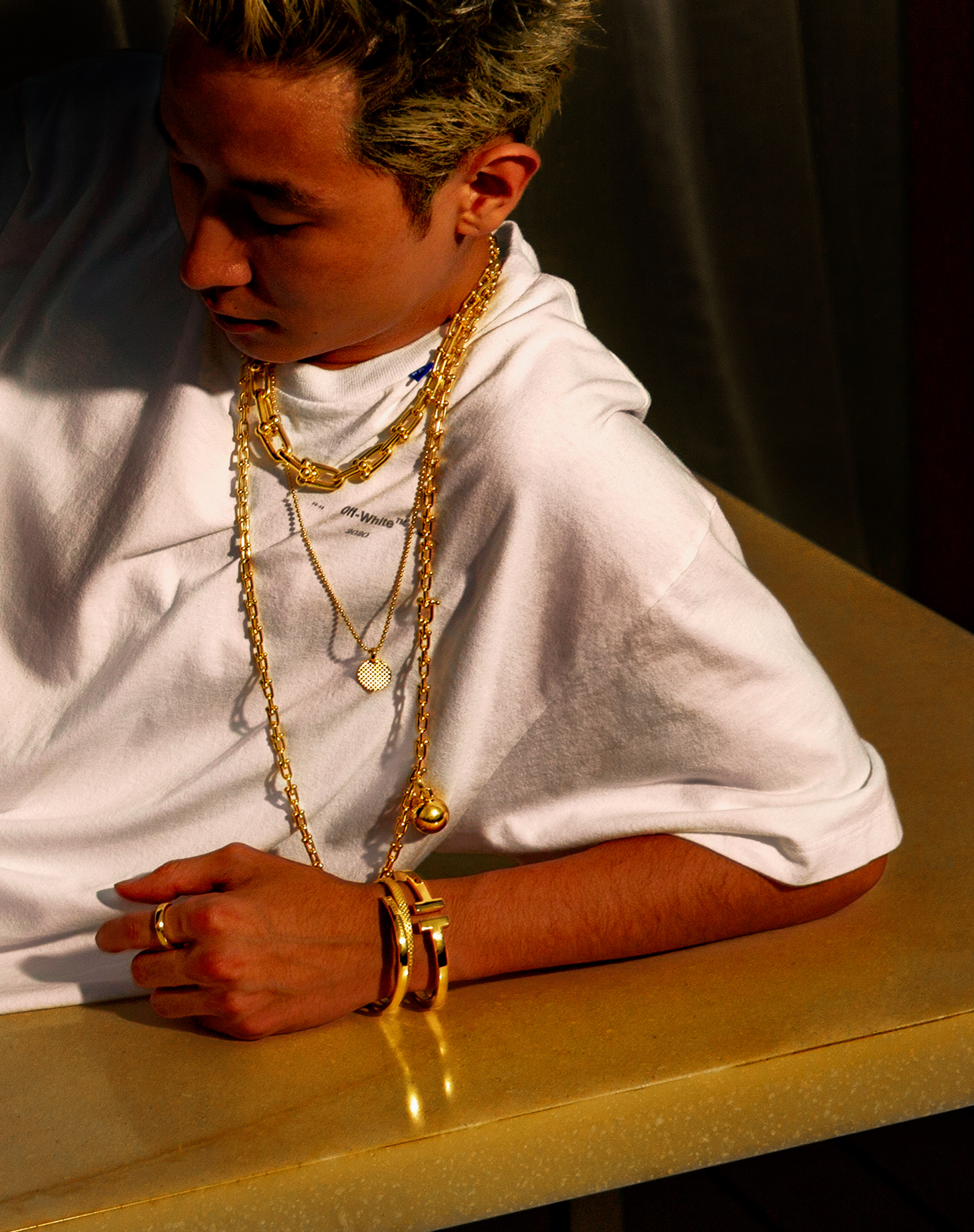 KEIJU がパーソナルな宝物と魅せる ティファニー 最新メンズ