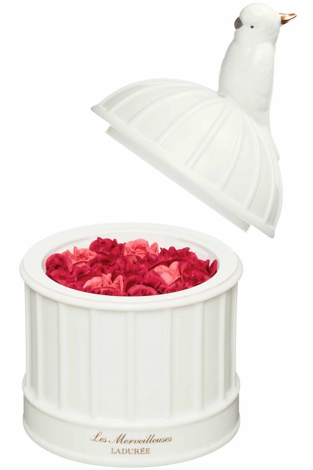 レ・メルヴェイユーズ ラデュレからデビュー6周年記念アイテムが登場