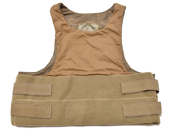 米軍実物 特殊部隊放出 SAFARILAND LOW VIS アーマー キャリア