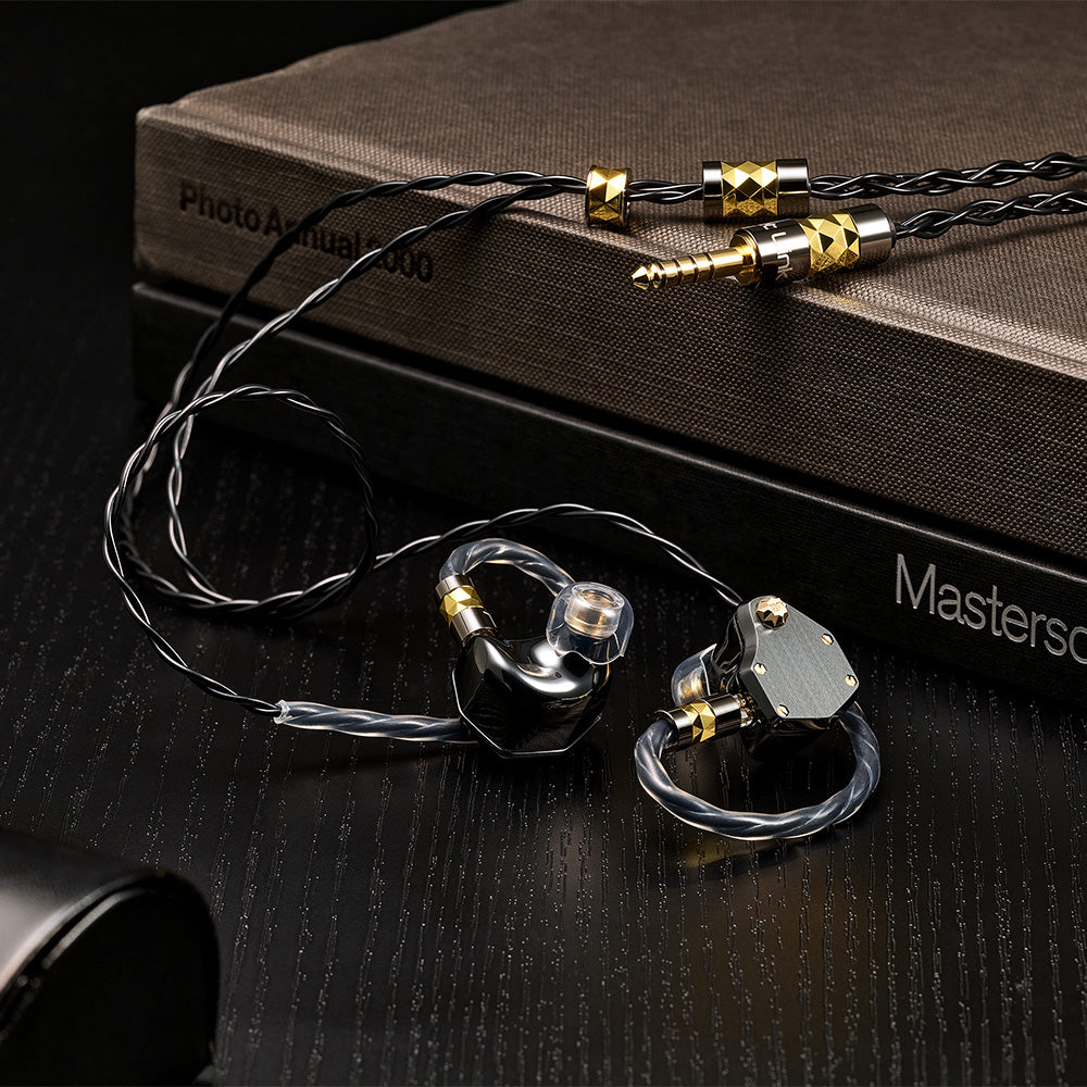 Unique Melody】Mest Jet Black｜ユニバーサルフィットIEM