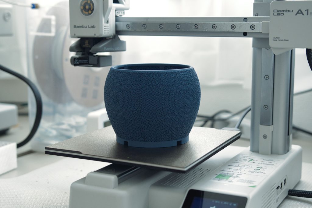 長期使用レビュー】Bambu Lab A1 mini｜初心者に一番おすすめしたい3D