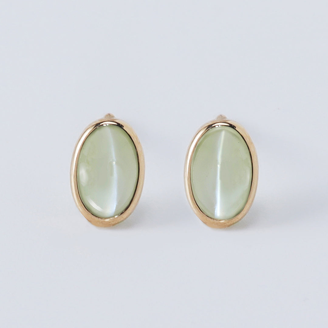 K18クリソベリルキャッツアイピアス