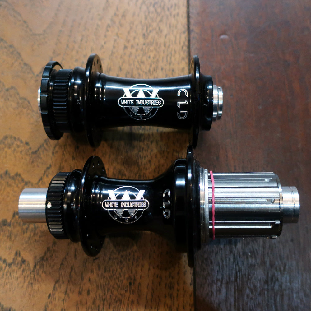 WHITE INDUSTRIES CLD Thru HUB SET (BLACK) – BICYCLE STUDIO MOVEMENT