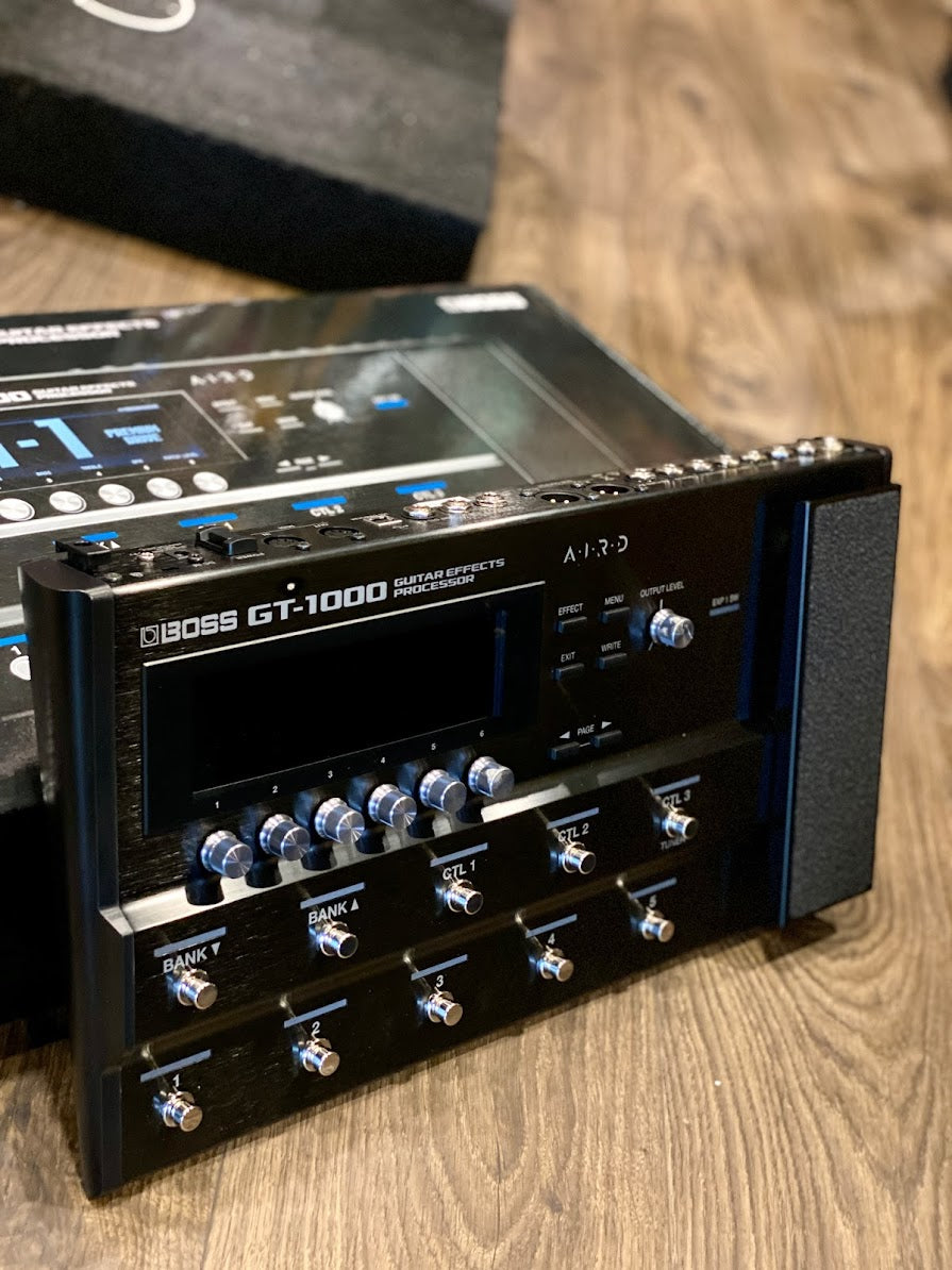 Boss GT-1000 Guitar Multi-effects Pedal – nafiriguitar.com
