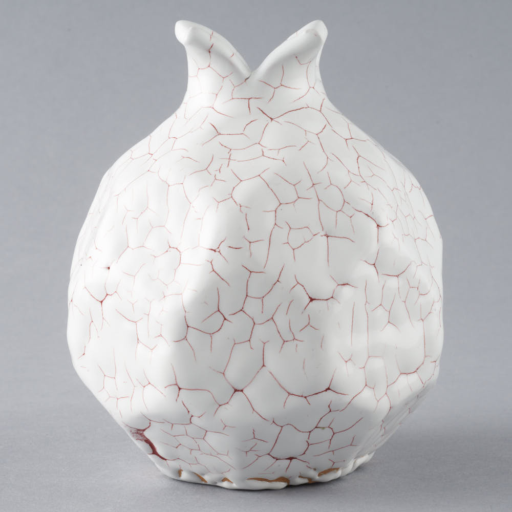 日ノ出窯 龍爪梅花皮 蕾つぼ 赤 （13cm） ¥12,000 大人の焼き物