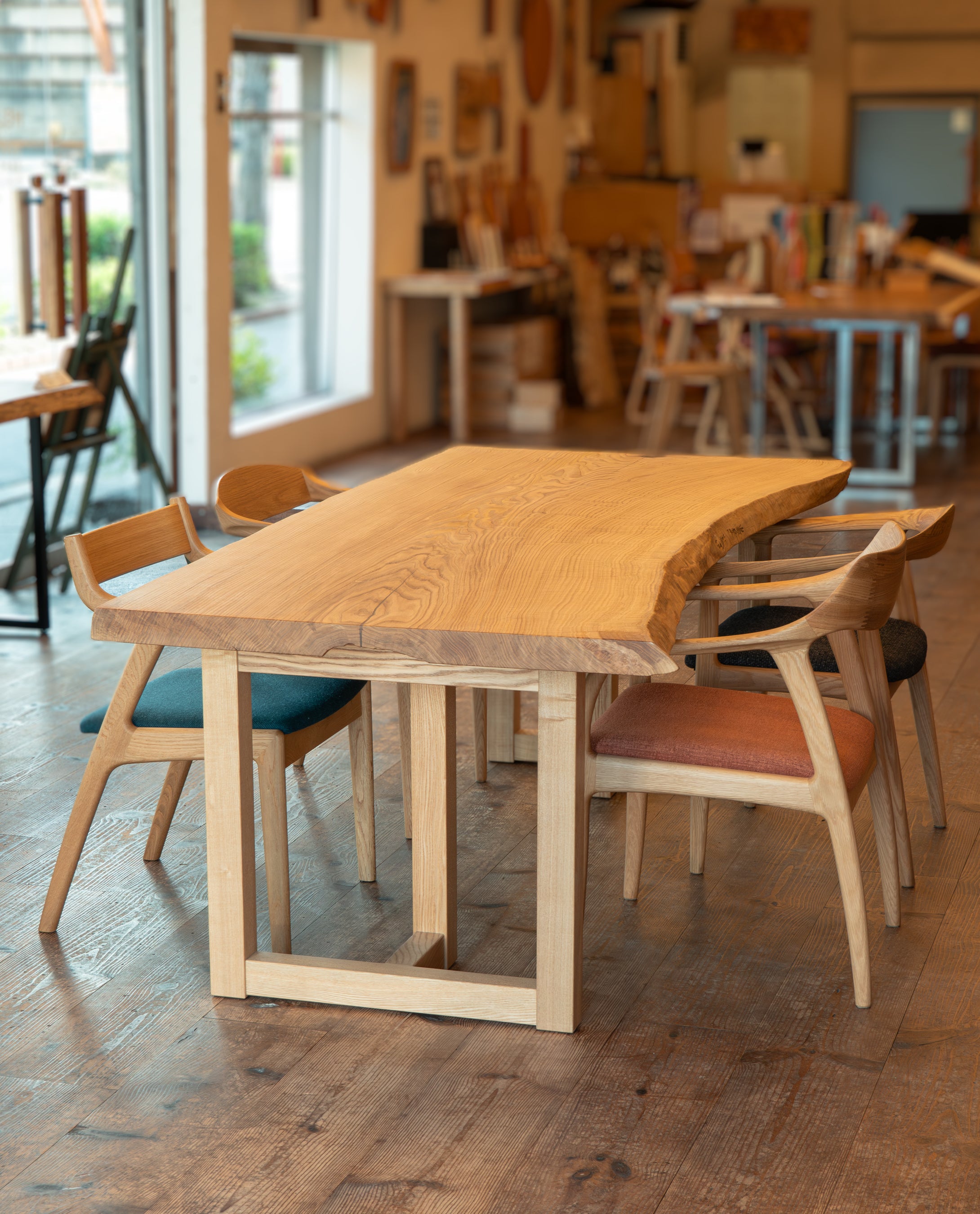 03-_-01.jpg?v=1698902808&width