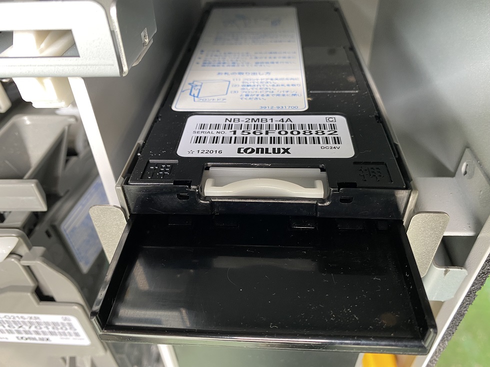 VT-S20・グローリー券売機｜新紙幣・新500円対応｜卓上タイプ