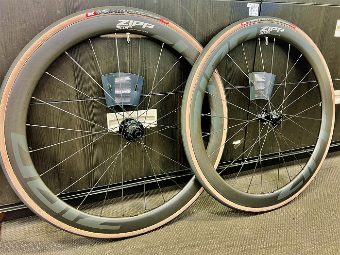 IRC ASPITE PRO S-LIGHT タンカラー入荷しました！ | スポーツサイクル