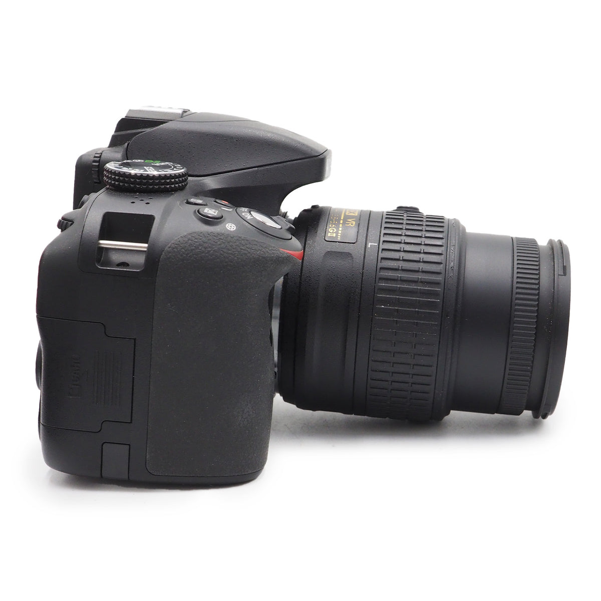 Nikon D3300 24.2 MP with 18-55mm AF-S DX VR Lens - USED – Austin