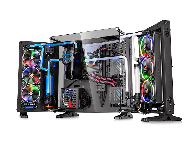 観音開き風”のオープンフレームケース「Core P7 TG」がデビュー