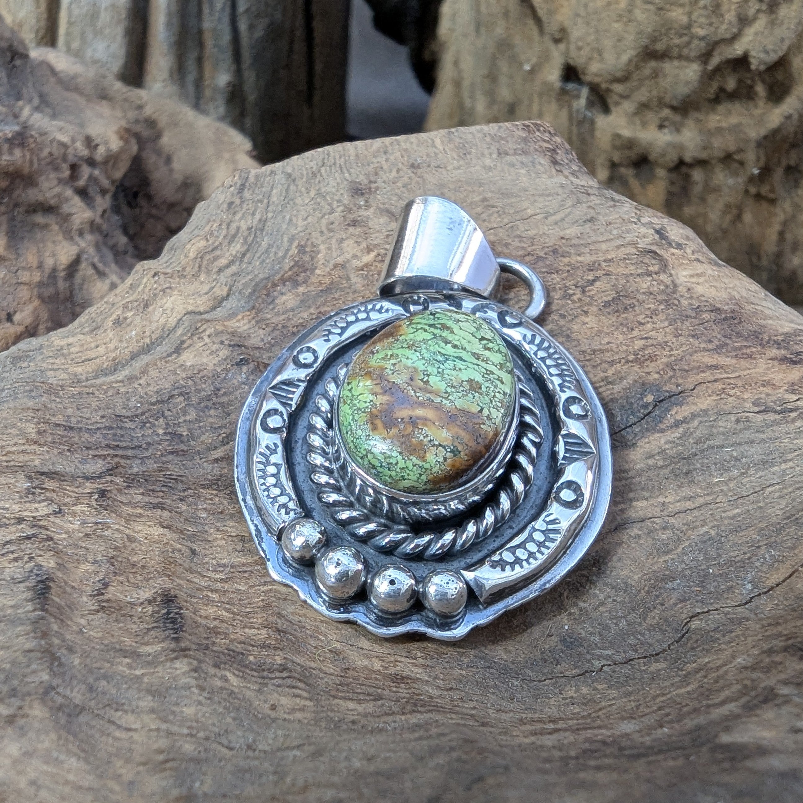 モーニングスターターコイズ ネックレストップ 《Navajo族 Jeff james