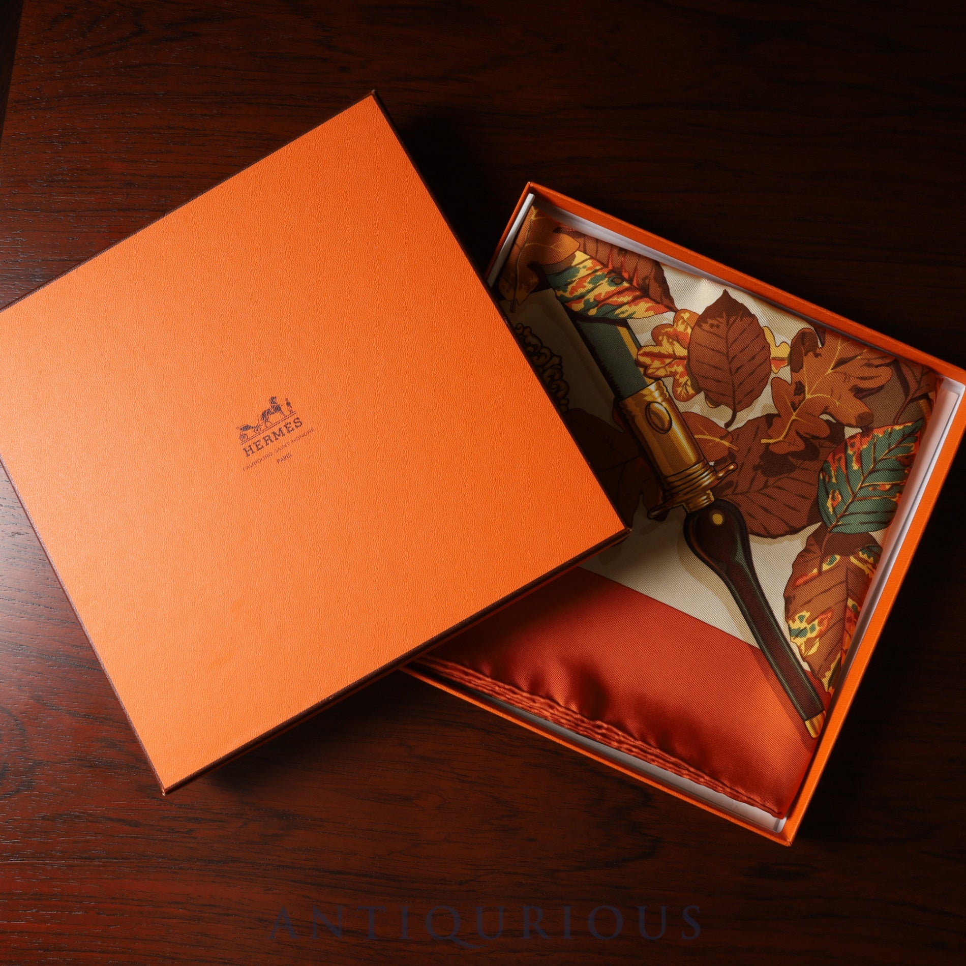 エルメス スカーフ カレ90 力強く SILK100% 箱 | 東京銀座の