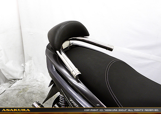 浅倉商事：トリシティ155【8BK-SG81J】用 バックレスト付きタンデムバー