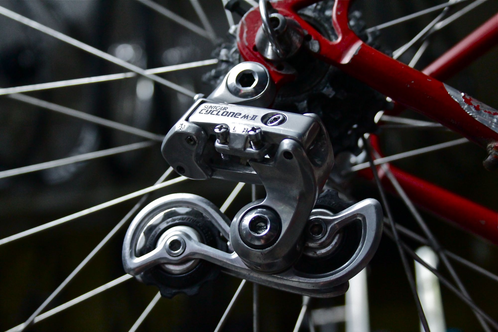 Suntour Cyclone - Bike Hugger