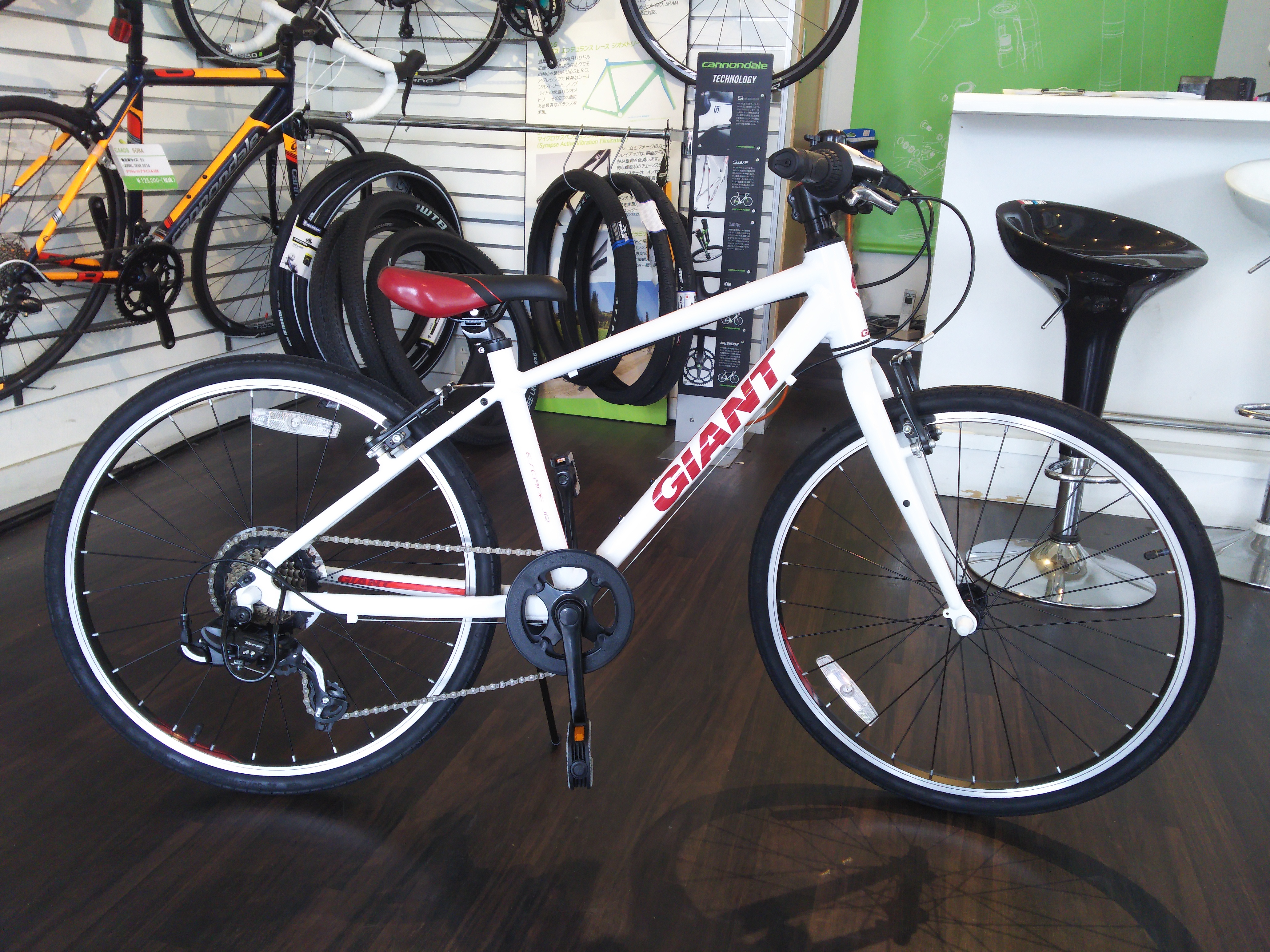 GIANT ESCAPE JR 24(ジャイアント エスケープジュニア24 クロス