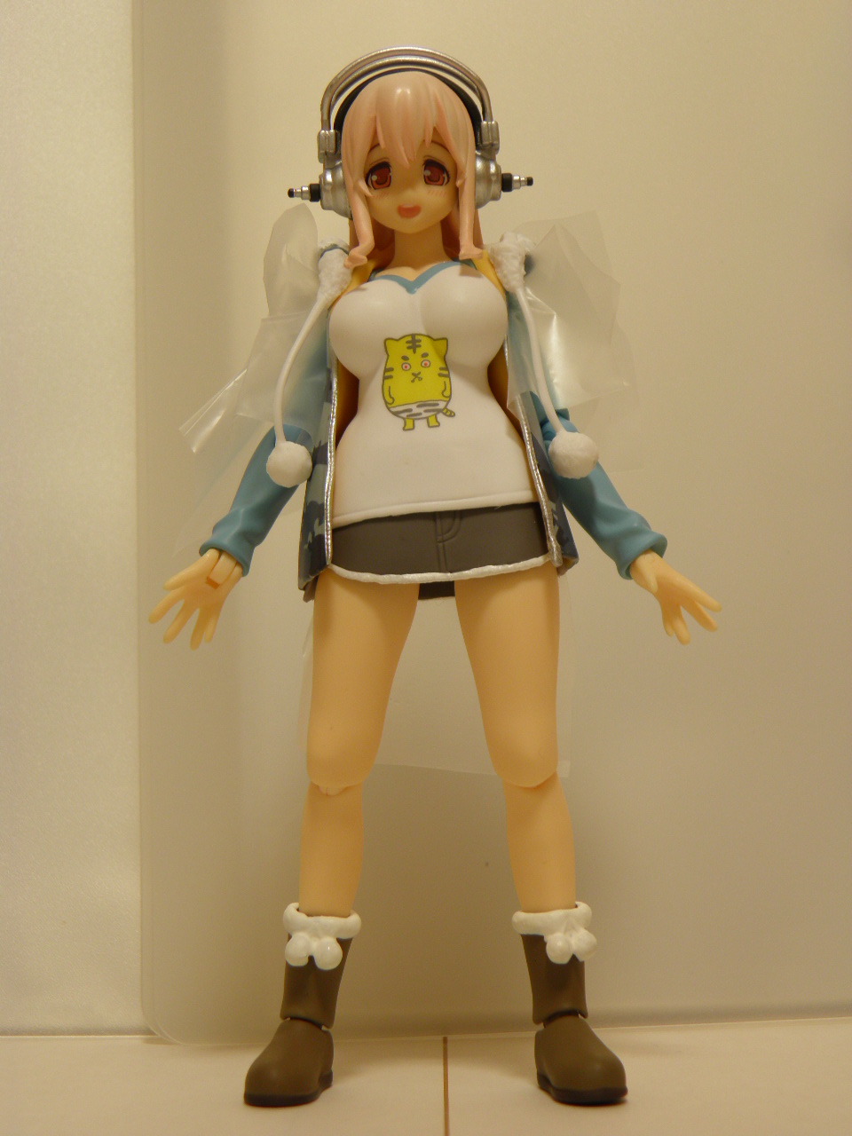 figmaレビュー ～すーぱーそに子 虎パーカーver編～ | MITAKENの部屋