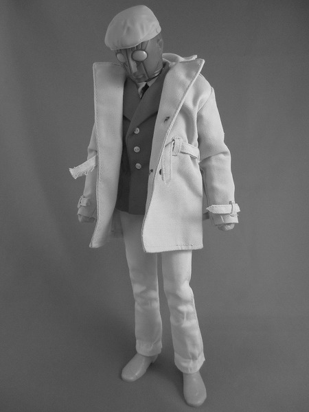 メディコムトイ RAH ロボット刑事（コートバージョン） レビュー