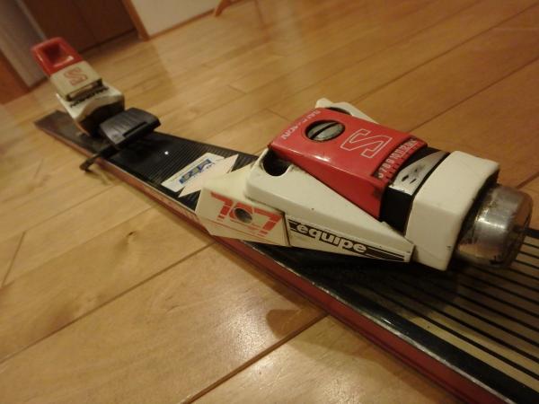 KAZAMA SKI - 雪山 HIGH LIFE