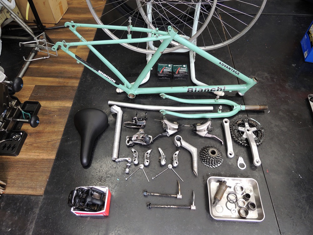 ビアンキ アドバンテージ クロモリクロスバイク入荷♪ | miyazaki