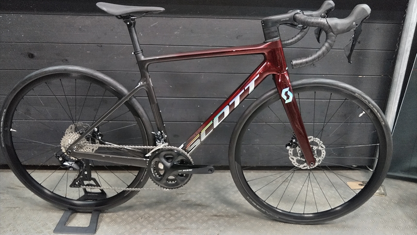 即納車】2023年 SCOTT ADDICT30（S）