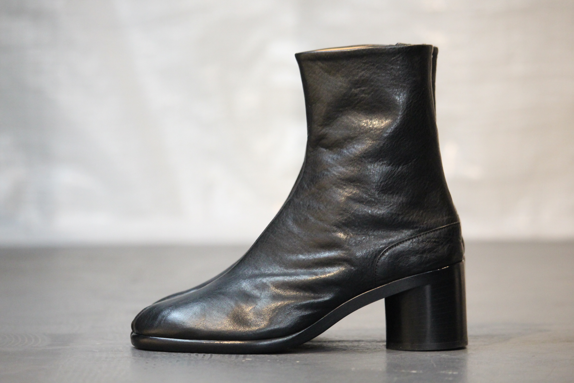 Maison Margiela “TABI” | ShelterII BLOG