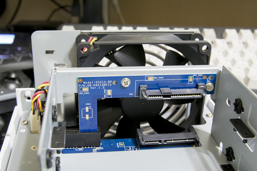 Synology DS215j レビュー：8TBのHDDを使ってNASを組んでみた