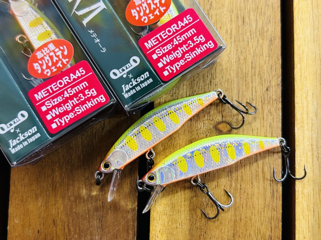 ジャクソン メテオーラ45/メガバス グレートハンティング渓流ロッド