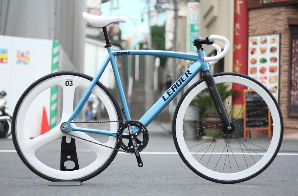 LEADER BIKES CURE WHITE CUSTOM!! | ブローチャーズ - BROTURES