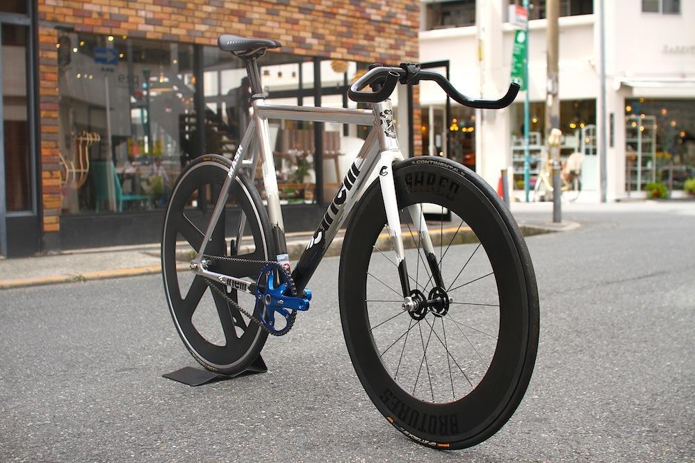 MASH x NEW RIP CRANK | ブローチャーズ - BROTURES ONLINE STORE