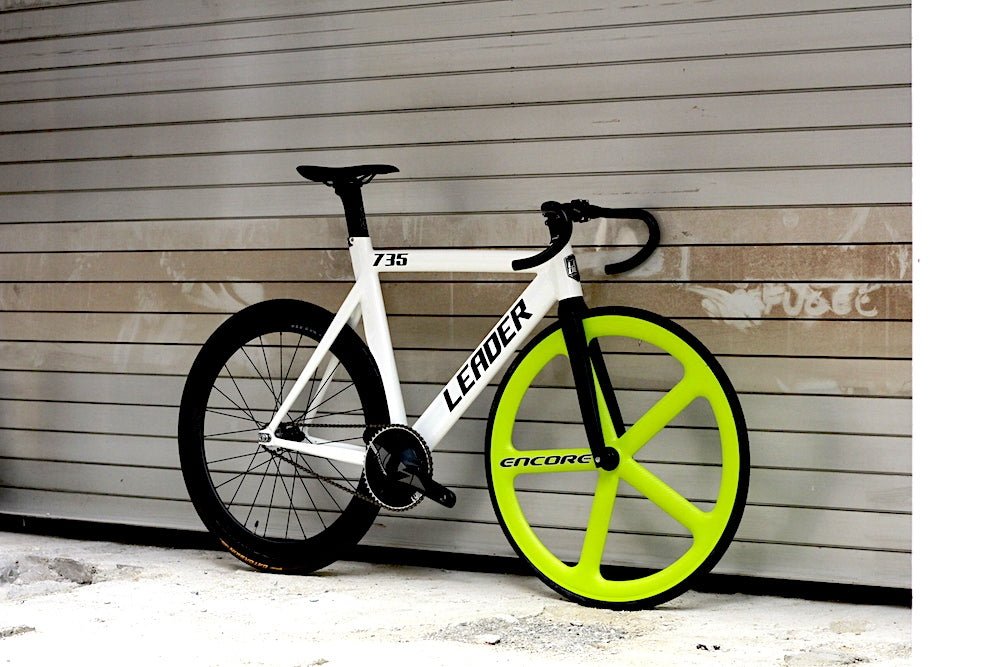 LEADER BIKES 735TR ”ライムグリーン”CUSTOM！ | ブローチャーズ