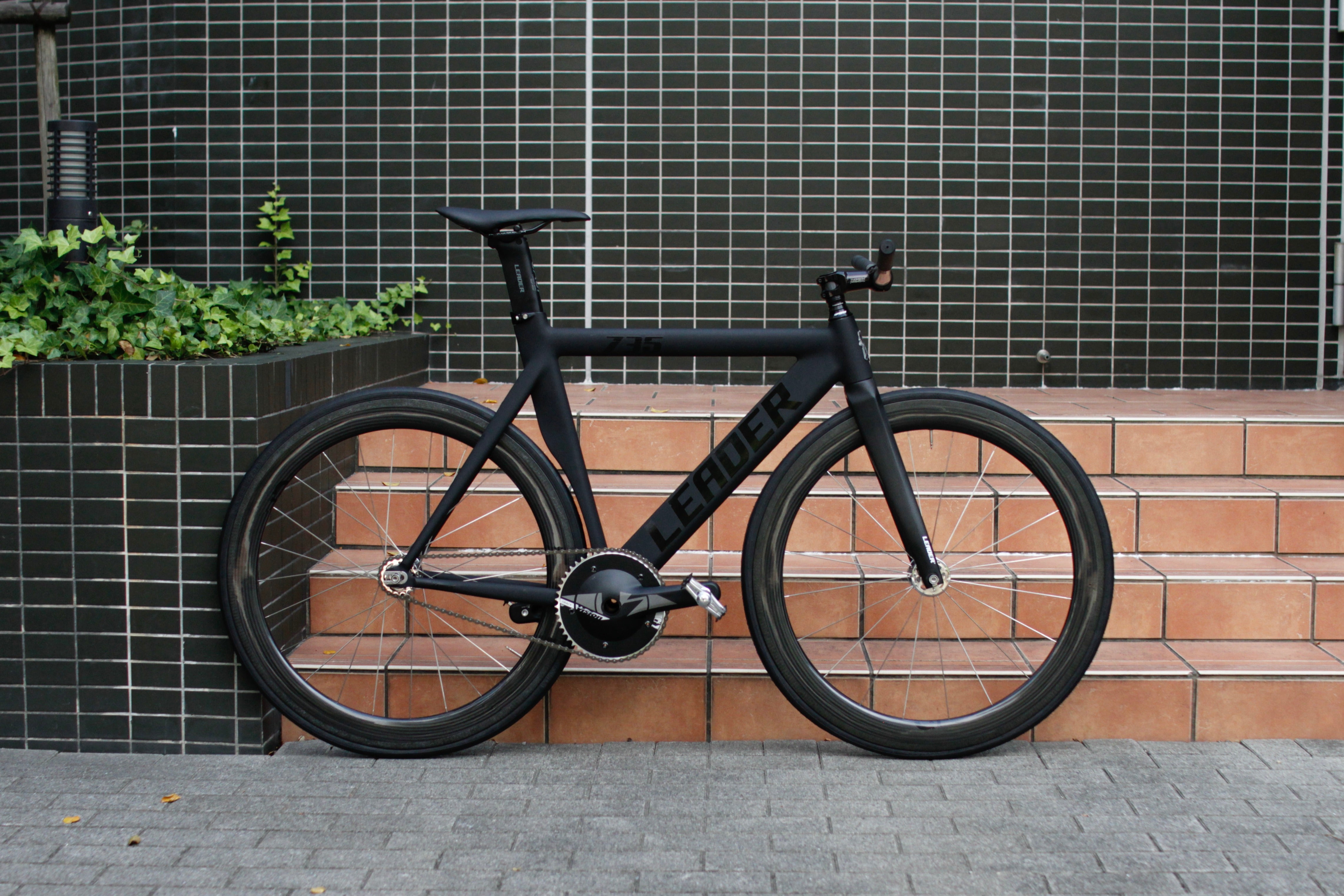 選択肢が増えたF RIM。 | ブローチャーズ - BROTURES ONLINE STORE