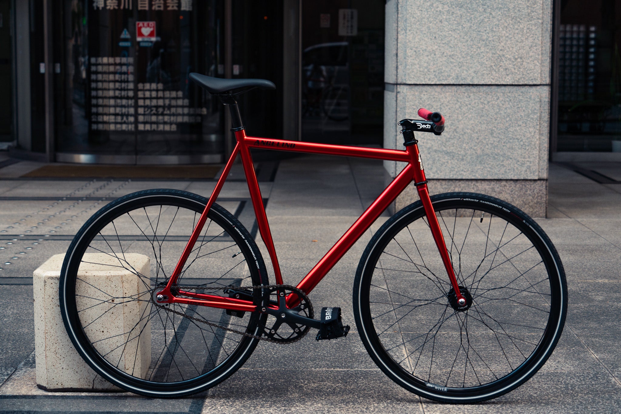 アグレッシブ＆コンフォートな1台 | ブローチャーズ - BROTURES