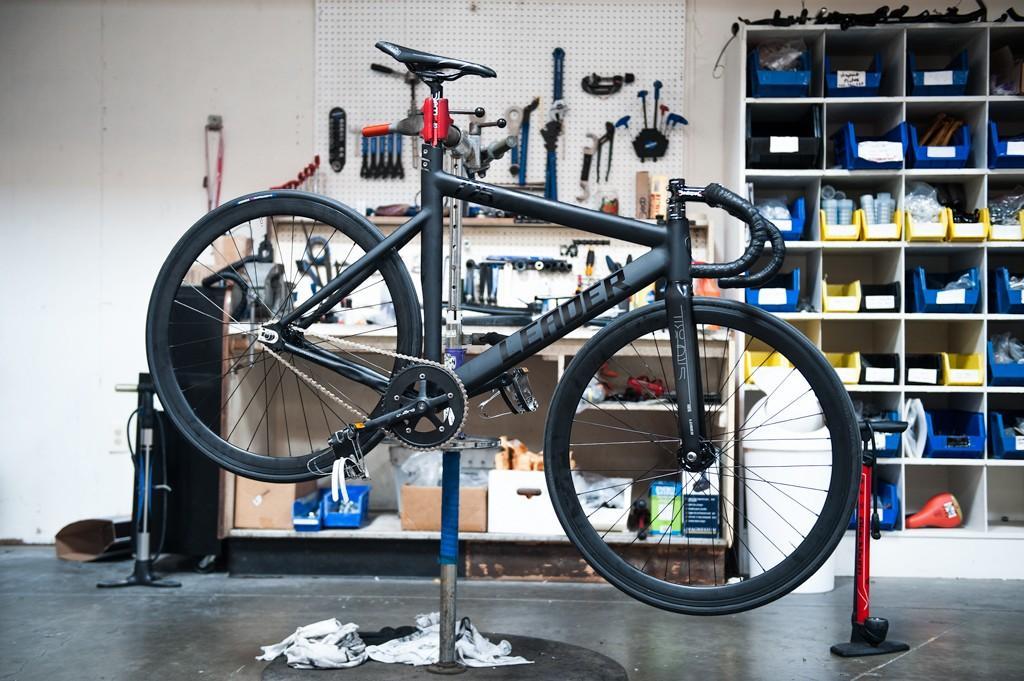 LEADER BIKE 725TR 完成車入荷しました！ | ブローチャーズ - BROTURES