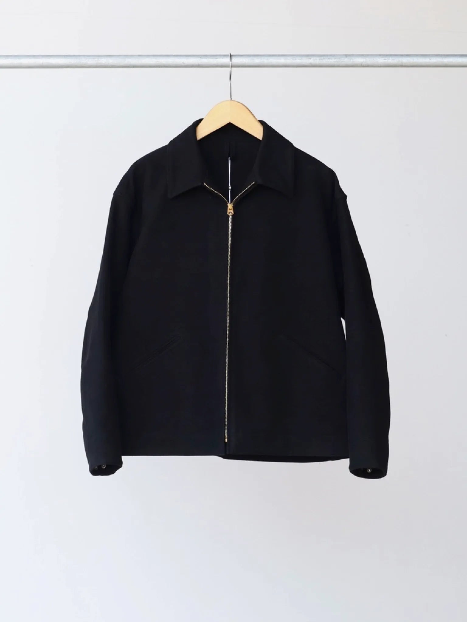 COMOLI モールスキン ジップショートジャケット BLACK | CASANOVA&CO