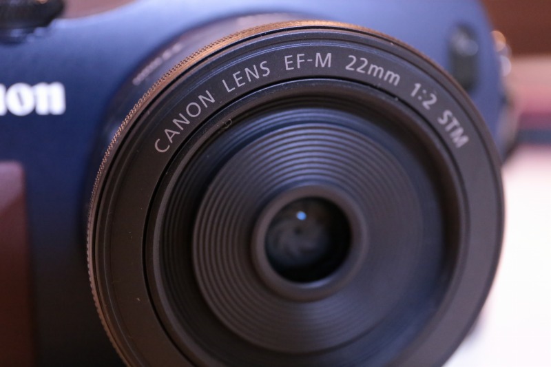 EF-M22mm F2 STMをついに入手！EOS Mを蘇らせてくれました - 他力と自力と