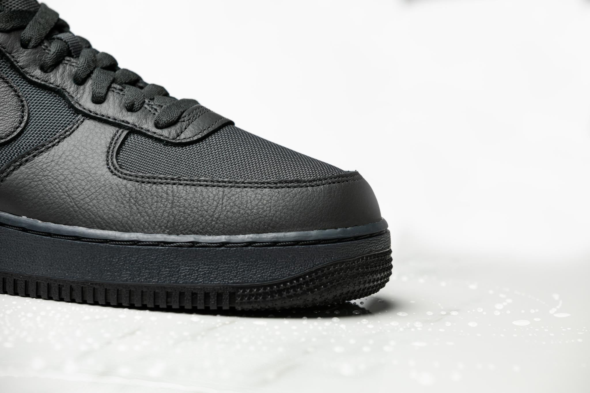 NIKE AIR FORCE 1 LOW x GORE-TEX | SNEAKERBOX