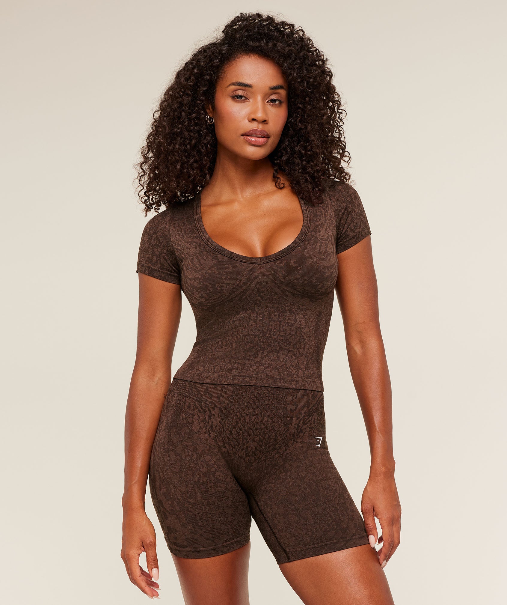 Gymshark Adapt Animal X Whitney Short Sleeve Top - Archive Brown