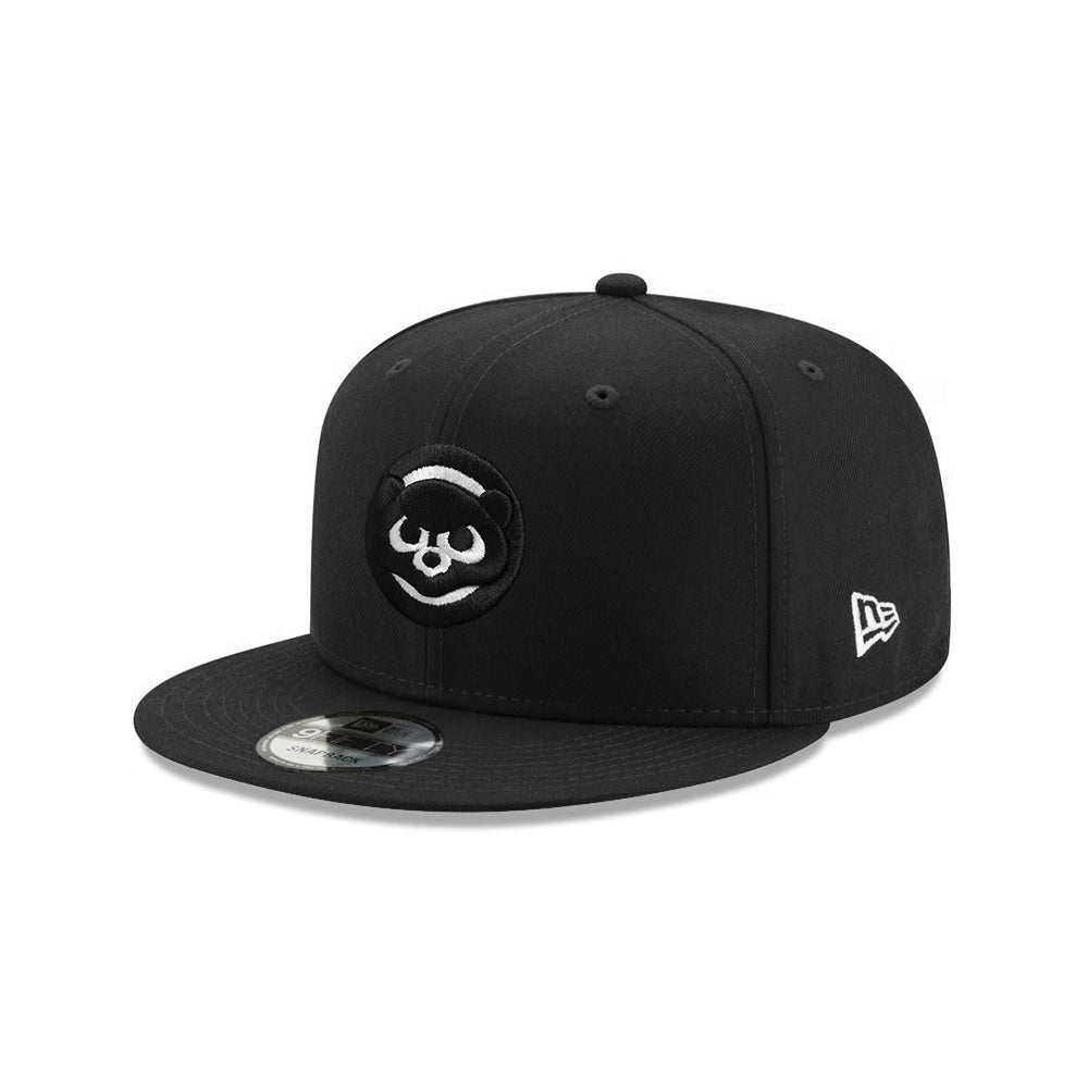 Chicago Cubs Black on White 9Fifty Snapback – CROWN MINDED