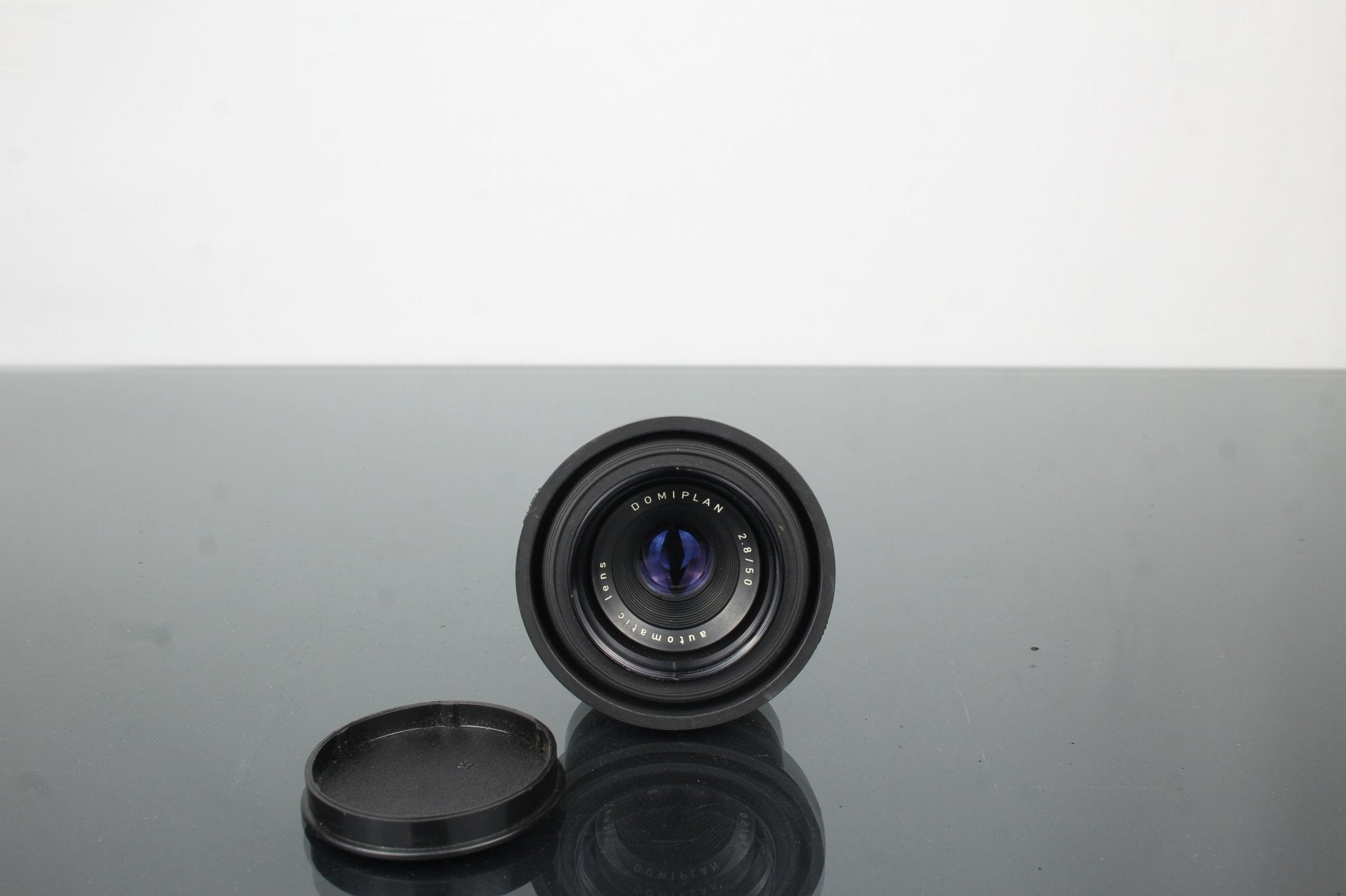 Meyer-Optik Domiplan 50mm f/2.8 Review & Vintage Guide – Dutch|Thrift