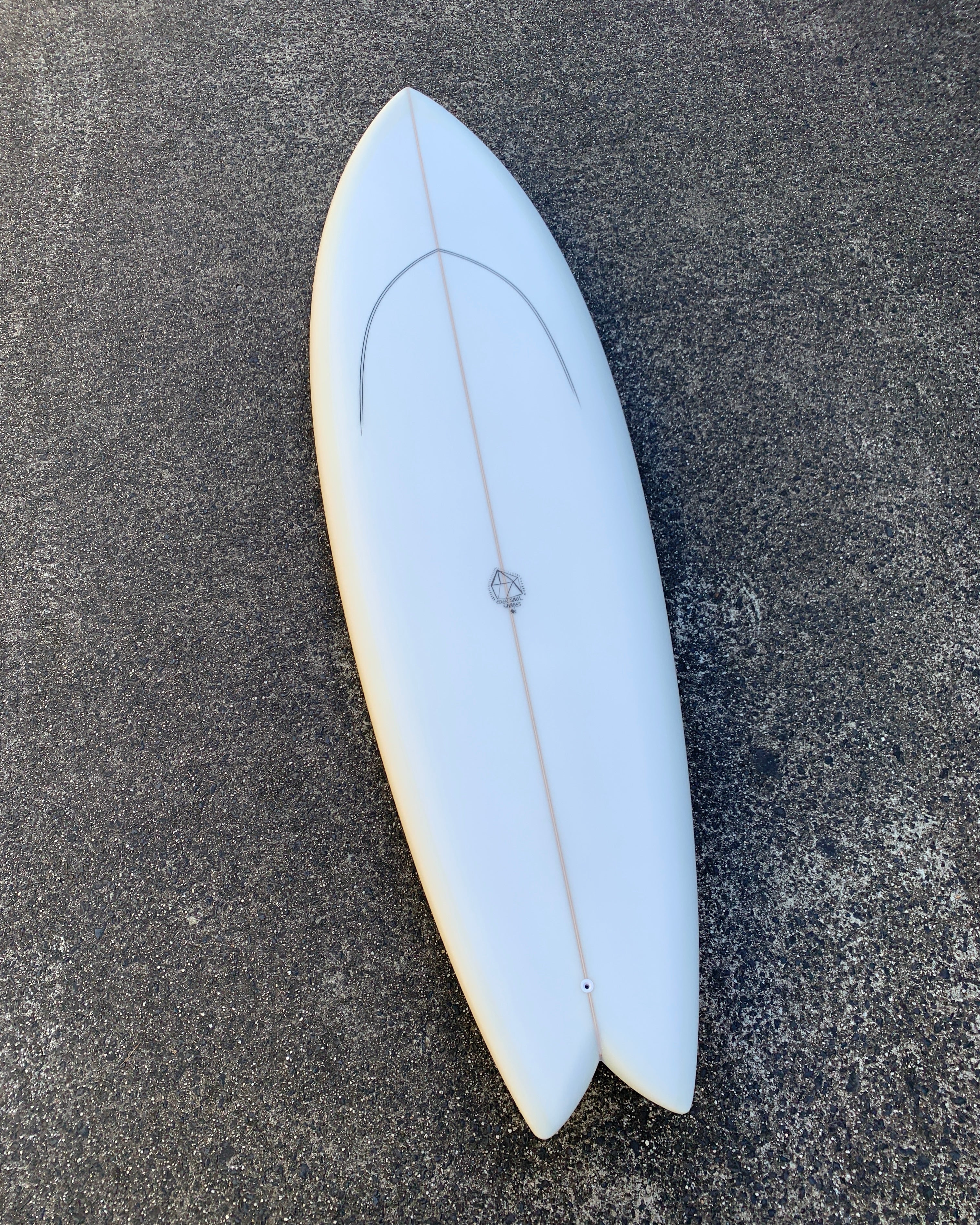 Wildflower - 6'6 Ivory – Dead Kooks Surfboards