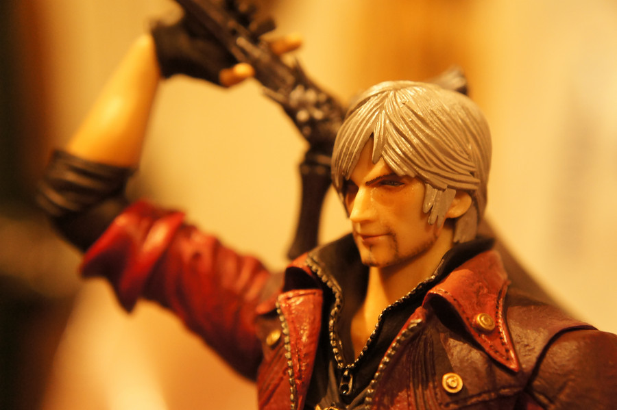 DMC4 PLAY ARTS改 DANTE & NERO を購入｜Devilish Design