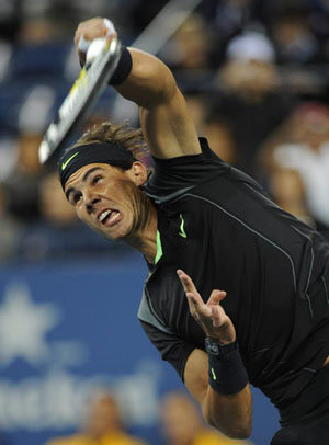 世界1位のサーブ | 東亜日報