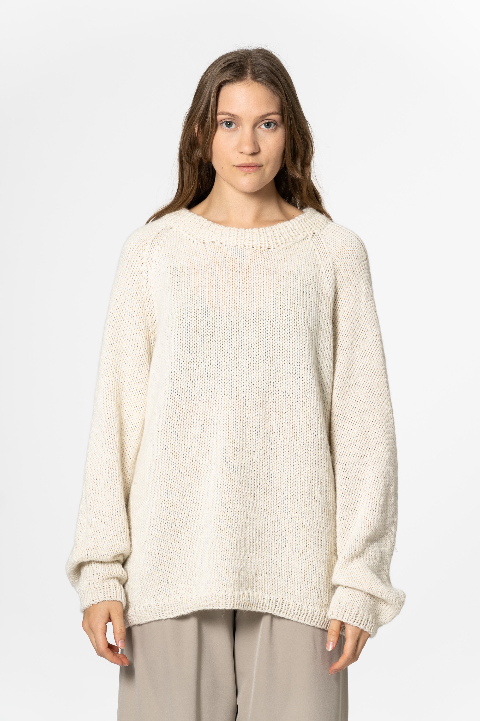 ALPACA Handknit Sweater - Ivory White – DINADI