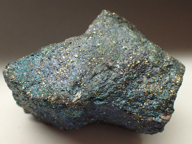 斑銅鉱 / Bornite