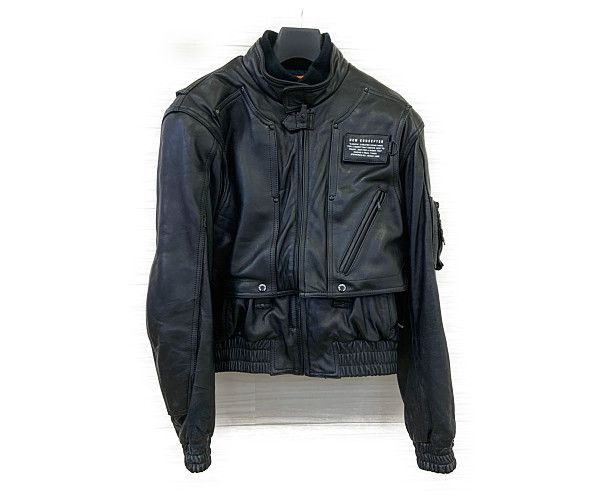 ヘルメット買取専門ドクターヘルメット | 【圧倒的存在感】KADOYA