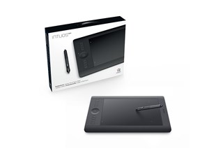 ワコム Intuos Pro medium PTH-651/K1